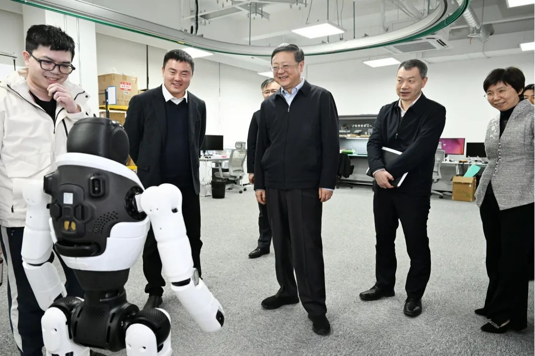 上海市委书记陈吉宁专题调研jiuyou九游ninegame机器人